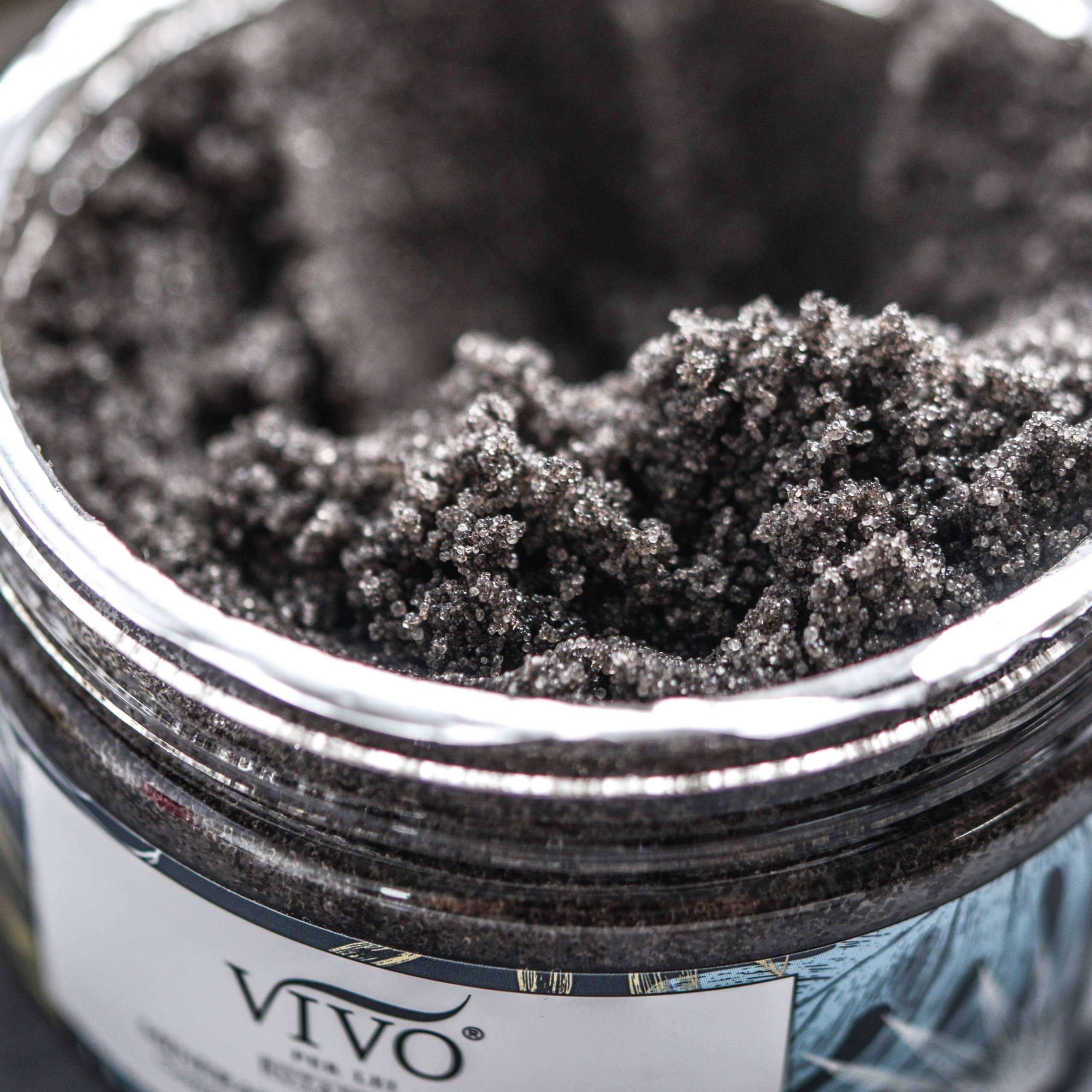 Vivo Per Lei skincare scrub